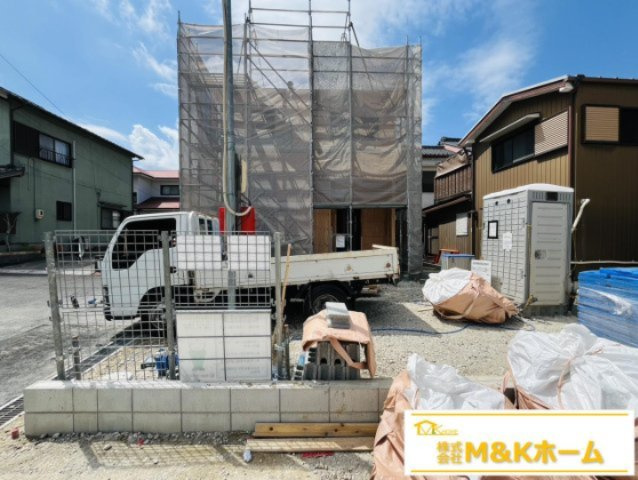 常滑市保示町2丁目　全2棟　2号棟