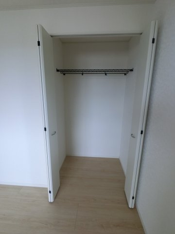 朝倉郡筑前町朝園第6 1号棟の収納|各室に収納