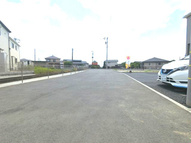 朝倉郡筑前町朝園第6 1号棟の前面道路含む現地写真|前面道路含む現地写真です