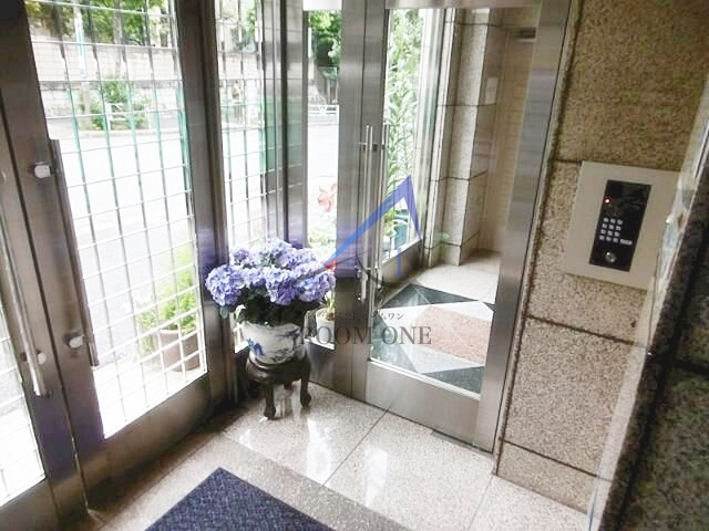 Ｓ－ＯＮＥビルのエントランス|エントランスです。
