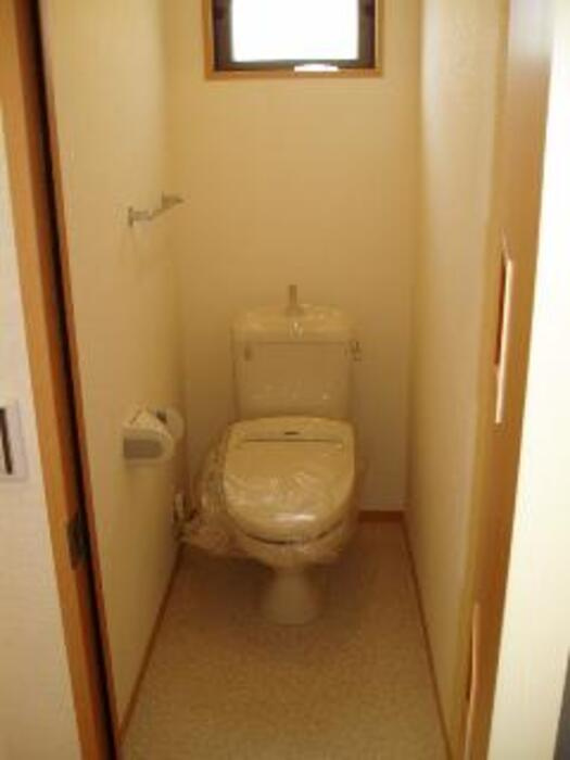 リーベ　B棟のトイレ|シンプルで使いやすいトイレです