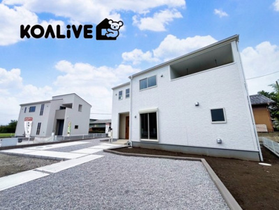 【外観】 | 藤岡市下戸塚　新築住宅 | 敷地広々！
広いお庭に皆で集まってBBQもできます。お気軽にお問い合わせください♪