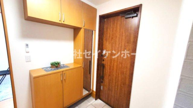 深谷市西島　中古住宅　内外装リフォーム済み‼の玄関