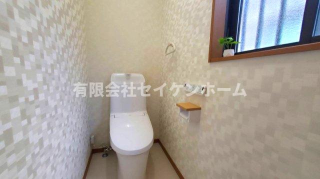 深谷市西島　中古住宅　内外装リフォーム済み‼のトイレ