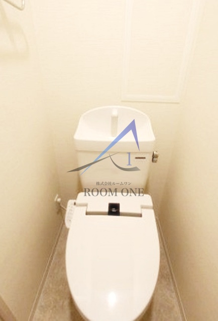 ＦＩＯＲＥ　ＫＯＭＡＧＯＭＥのトイレ|トイレです。