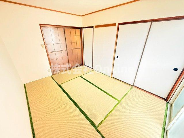 サンロイヤルの内装