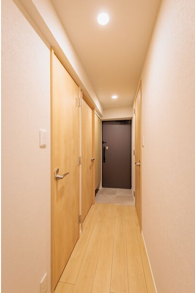 S-RESIDENCE大曽根bresaの玄関