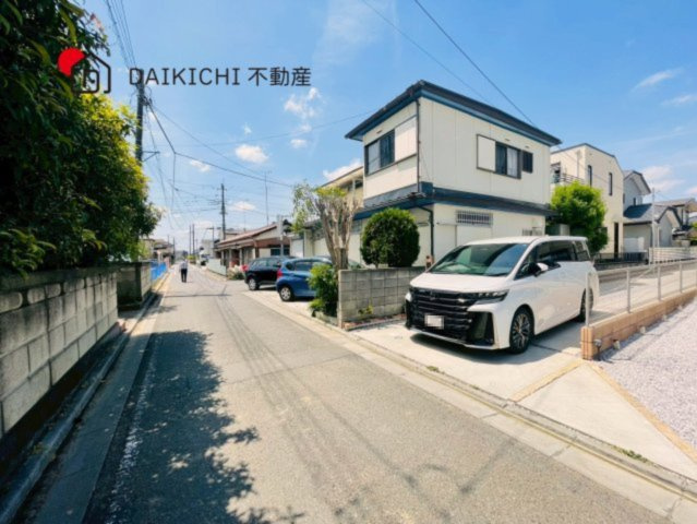 【前面道路含む現地写真】 | 行田市長野2丁目　中古戸建