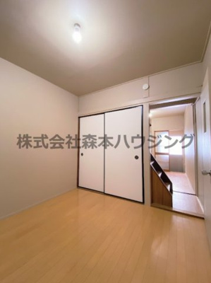 【洋室】 | 　門真市岸和田2丁目15テラスハウス | リビングスペース代わりに使えそうな洋室です
1階