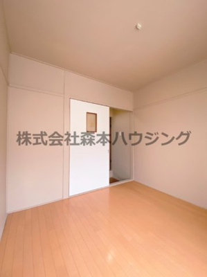 【洋室】 | 　門真市岸和田2丁目15テラスハウス | きれいな洋室です
2階