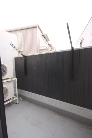 【バルコニー】