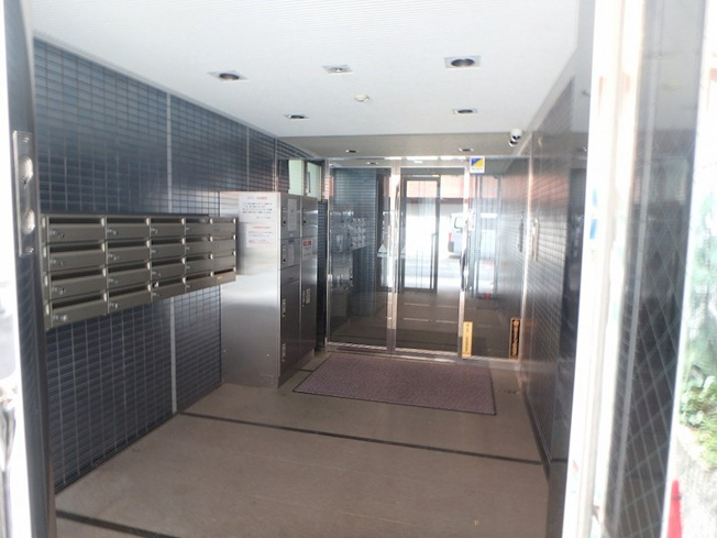 【エントランス】E-GATE