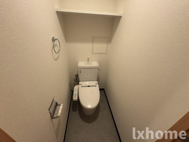 ＵＵＲコート茨木東中条のトイレ|落ち着いたトイレです
