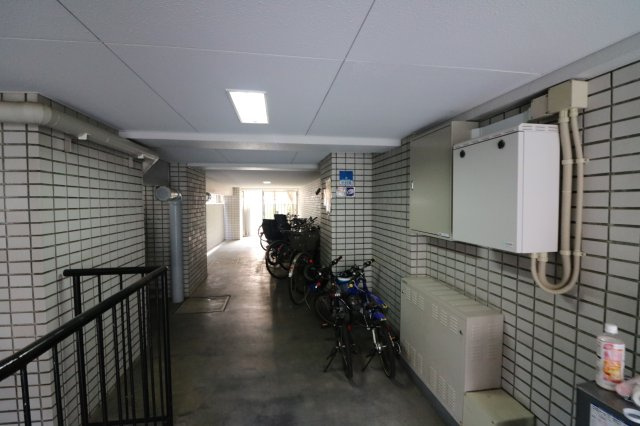【エントランス】