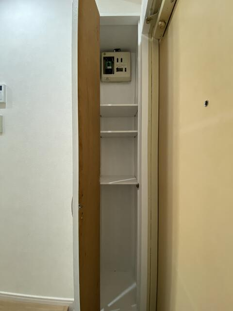 シューズボックス