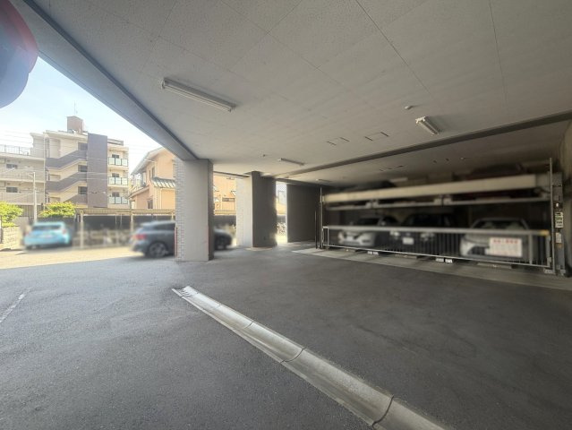 【駐車場】D’クラディア西原駅前