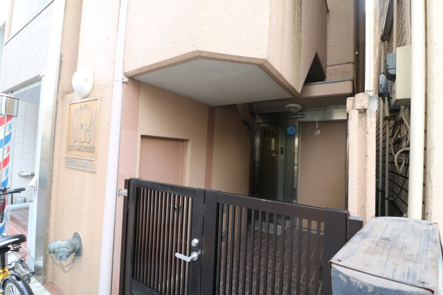 【玄関】