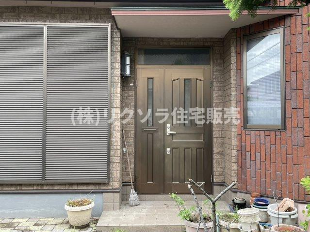 豊野町　中古一戸建ての玄関|■物件内覧・資金計画相談・住宅ローン相談、リフォーム相談、お問合せ受付中■
※当日・翌日のご内覧、ご相談はお電話でのお問合せがスムーズです！