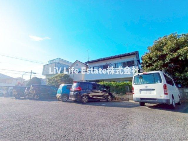 加藤ハイツの駐車場