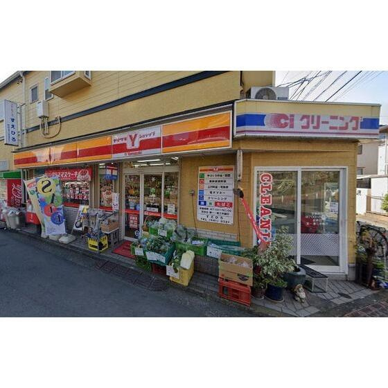 Yショップすえひろまで373m