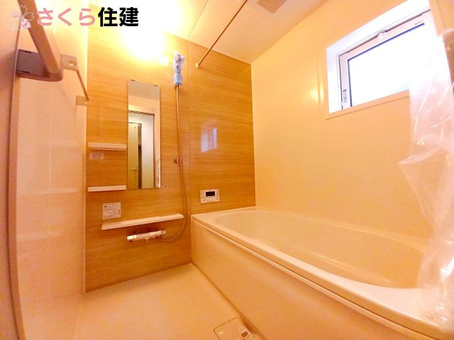 宇都宮市東原町　2号棟の浴室|浴室乾燥暖房機付きです									
