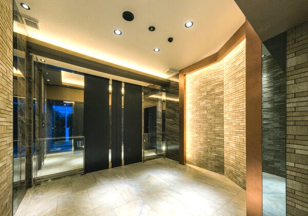 S-RESIDENCE上社南amanteのロビー