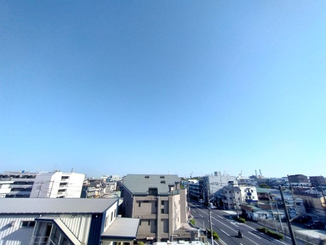 ルイシャトレ鶴見ウエストコートの外観