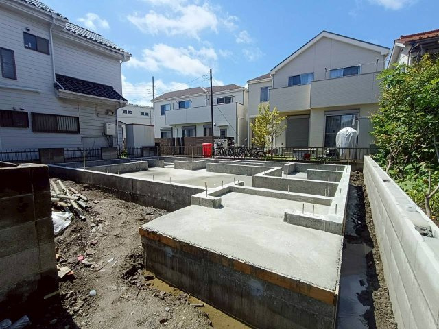八潮市　鶴ケ曽根　新築戸建　全1棟