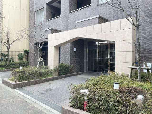 【エントランス】 | レジェンド松が谷