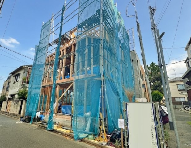 北区赤羽台4丁目 限定1棟の外観パース|スタイリッシュで高機能な邸宅
外観もモダンでお洒落♪♪
(イラストは図面を基に起こしたもので実際のものとは多少異なる場合がございます)