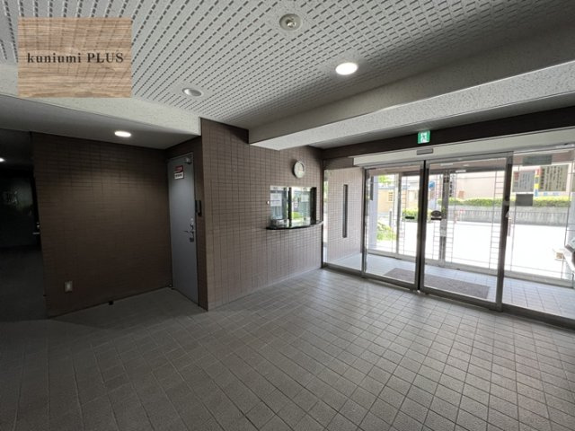 ハーティス城東のエントランス