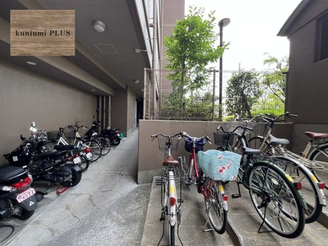 ハーティス城東の駐輪場