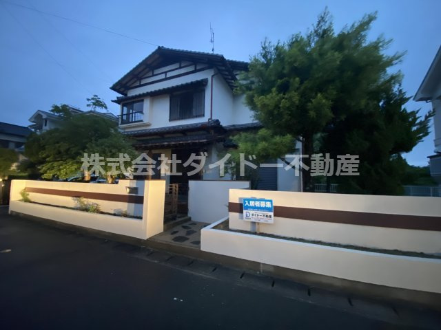 山近貸家