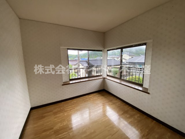 山近貸家の玄関