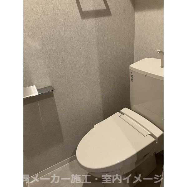 REGALEST川西Ⅲのトイレ