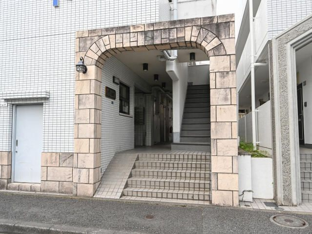 横浜市港北区日吉本町４丁目の賃貸マンションのその他共用部分