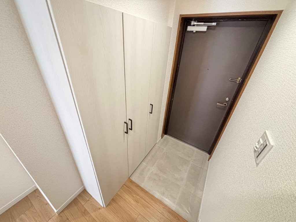 チサンマンション一宮高畑町の玄関|シンプルで使いやすい玄関です