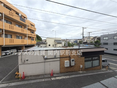 【玄関】 | 第７笠原ビル | 残置物：照明・洗濯機・冷蔵庫・電子レンジ・テレビ・テレビ台・カーテン