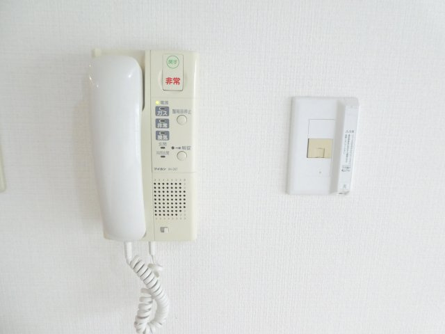 グランヴィラージュ逆瀬川のセキュリティ
