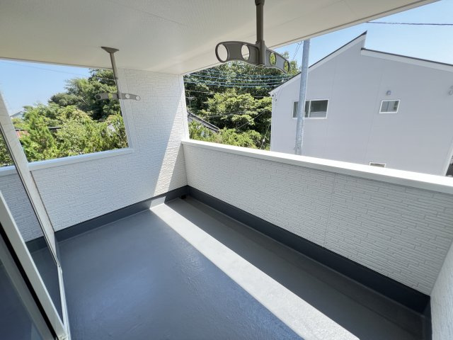 新築　藤岡市下戸塚　Livele Garden.S　2号棟のバルコニー|現地写真　日当たりの良いバルコニーはお洗濯物もよく乾きそうです◎
　