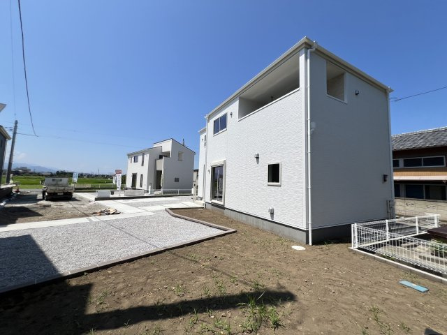 新築　藤岡市下戸塚　Livele Garden.S　2号棟の庭|藤岡市下戸塚　Livele Garden.S