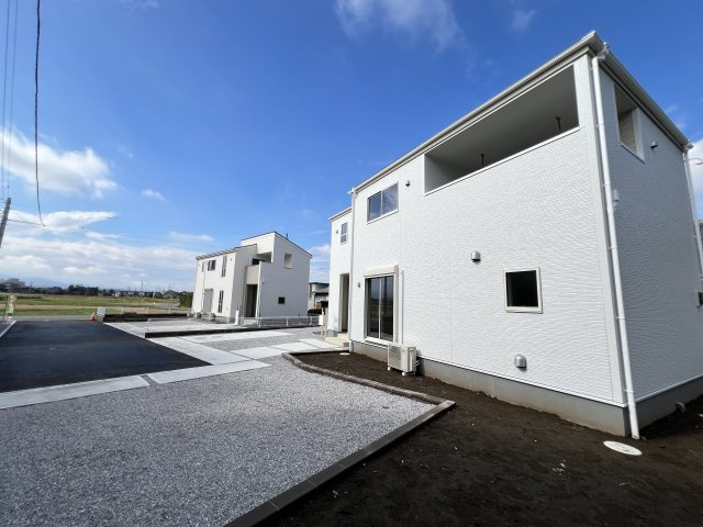新築　藤岡市下戸塚　Livele Garden.S　2号棟の庭|藤岡市下戸塚　Livele Garden.S