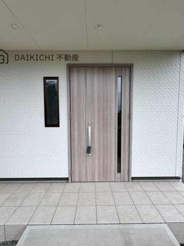 【玄関】 | 加須市多門寺　中古戸建