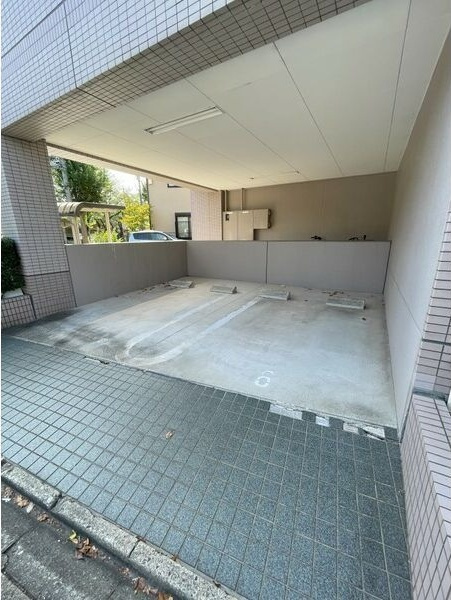 H.B　SHIMIZUの駐車場