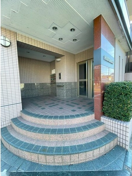 H.B　SHIMIZUのエントランス