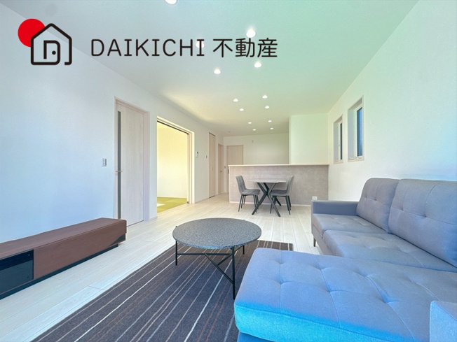 【居間・リビング】 | 鴻巣市松原3丁目　新築戸建　全9棟　6号棟 | ※家具付き販売ではございません。