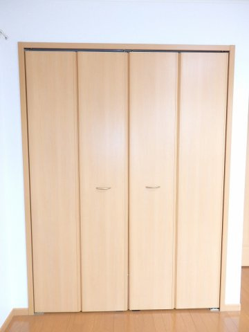 ルミナスＮｉｓｈｉｈａｒａの収納|便利な収納スペースです