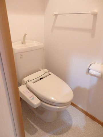ルミナスＮｉｓｈｉｈａｒａのトイレ|コンパクトで使いやすいトイレです