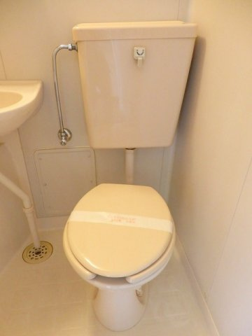 シティハイツ西本ＹＳのトイレ|落ち着いた色調のトイレです