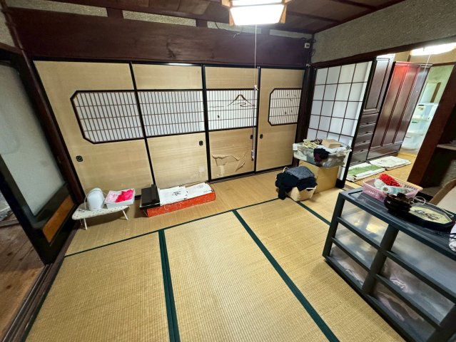 砺波市安川中古住宅の和室